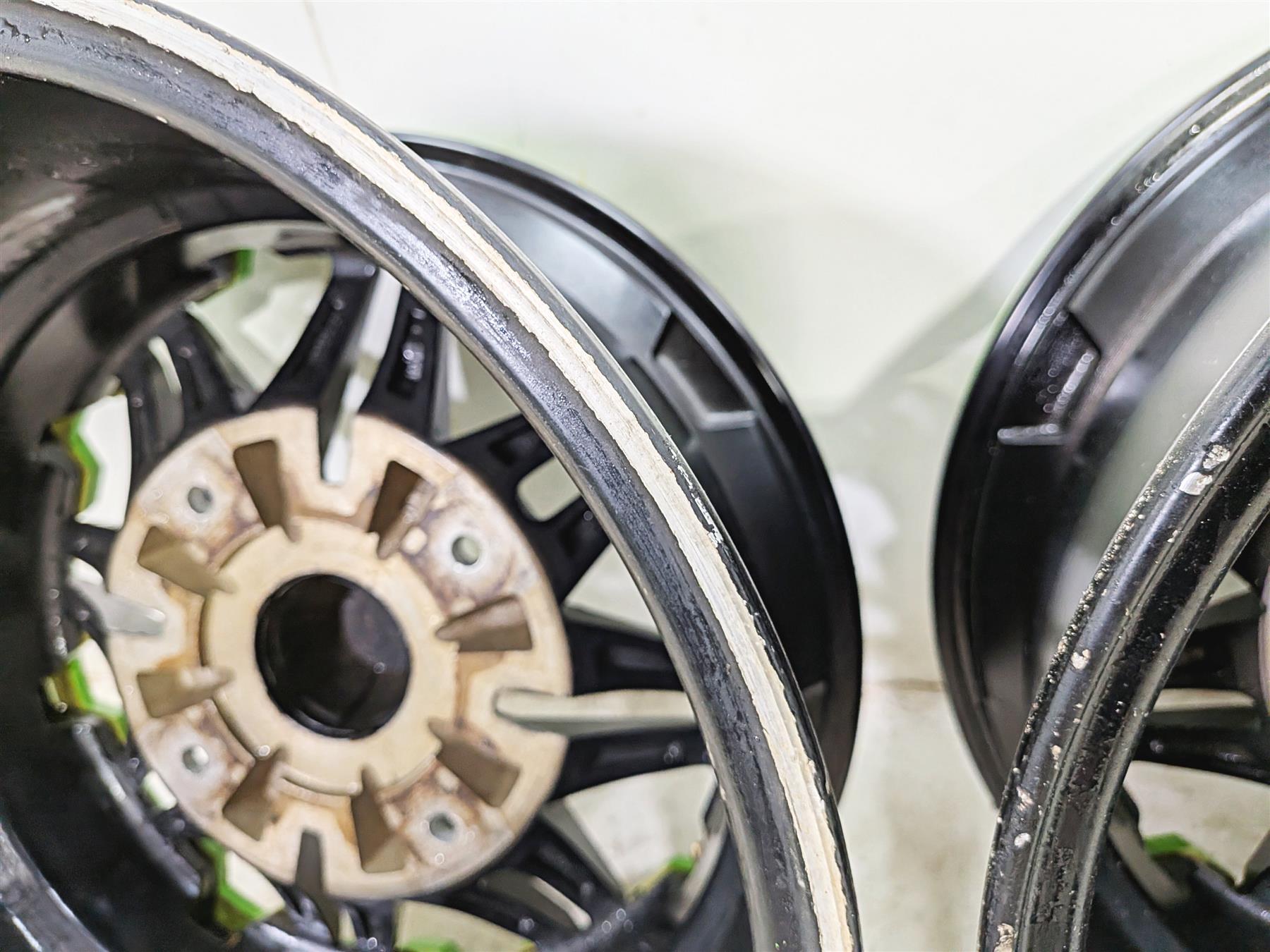 Kawasaki Teryx KRF KRX 1000 Wheel Rim Green Beadlock Set 15x8 49058-0729-397 {{ shop.shopifyCountryName }} - Mototech271