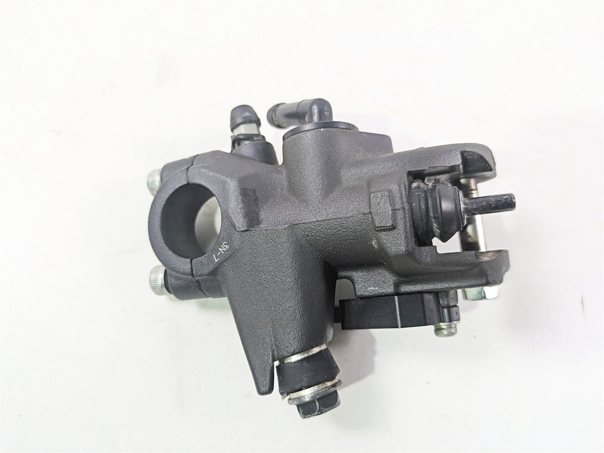 2024 Kawasaki ZX6R ZX636 Ninja Front Radial Brake Pump 11/16 Nissin 43015-0702 {{ shop.shopifyCountryName }} - Mototech271
