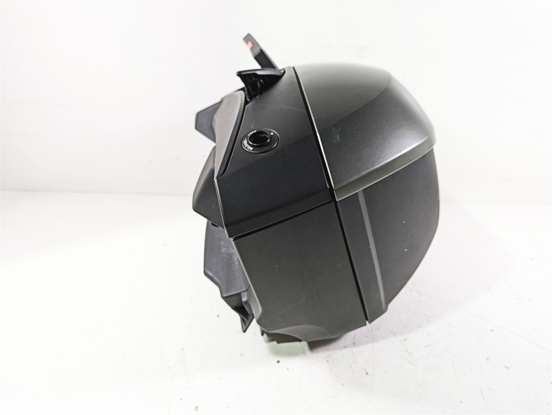 2014 BMW R1200 RT RTW K52 Left Saddlebag Saddle Bag Case 46547728663 {{ shop.shopifyCountryName }} - Mototech271