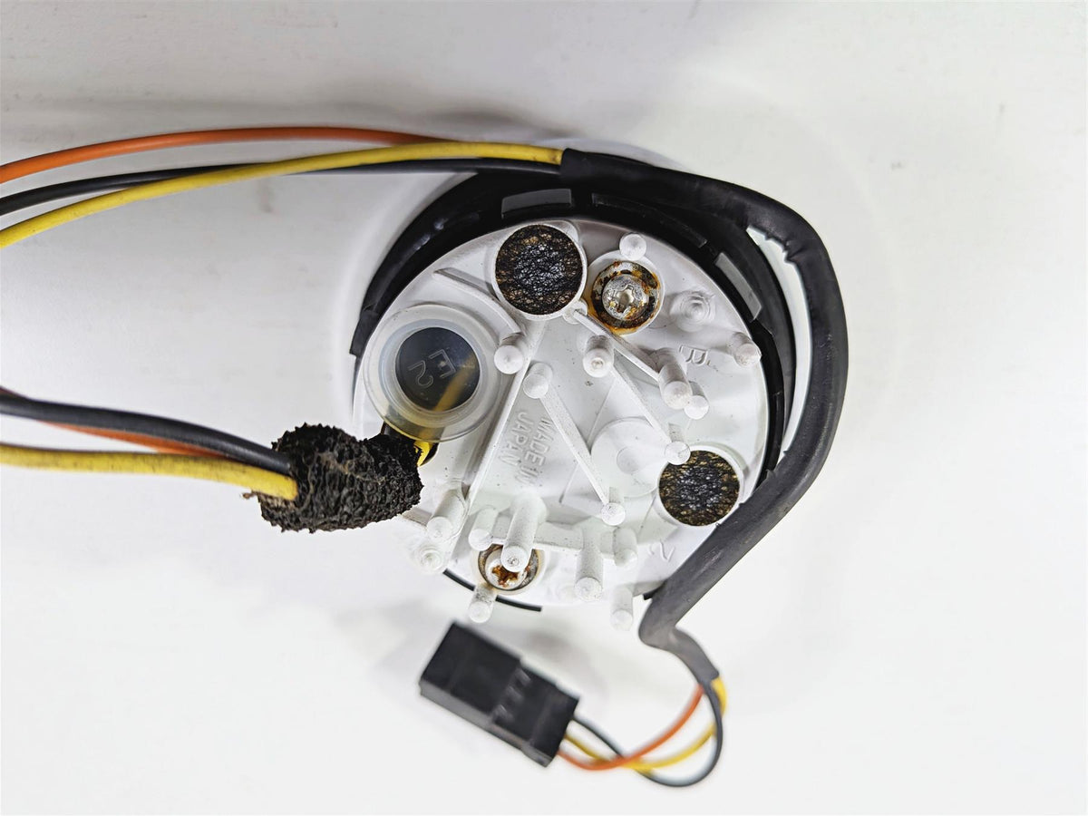 2009 Harley FXCWC Softail Rocker Fuel Gas Petrol Level Gauge 75241-08 {{ shop.shopifyCountryName }} - Mototech271
