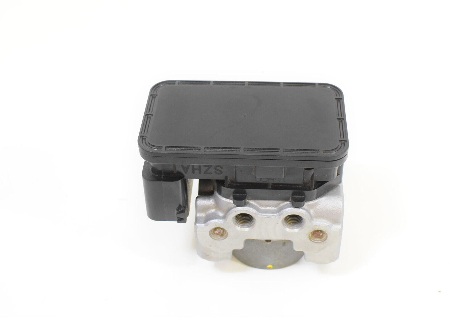 2015 Suzuki GSXR1300R Hayabusa Abs Brake Pump Module 55610-15H01 {{ shop.shopifyCountryName }} - Mototech271