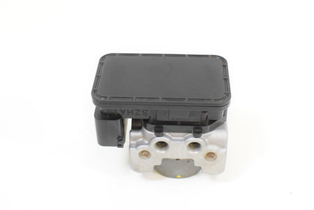 2015 Suzuki GSXR1300R Hayabusa Abs Brake Pump Module 55610-15H01 {{ shop.shopifyCountryName }} - Mototech271