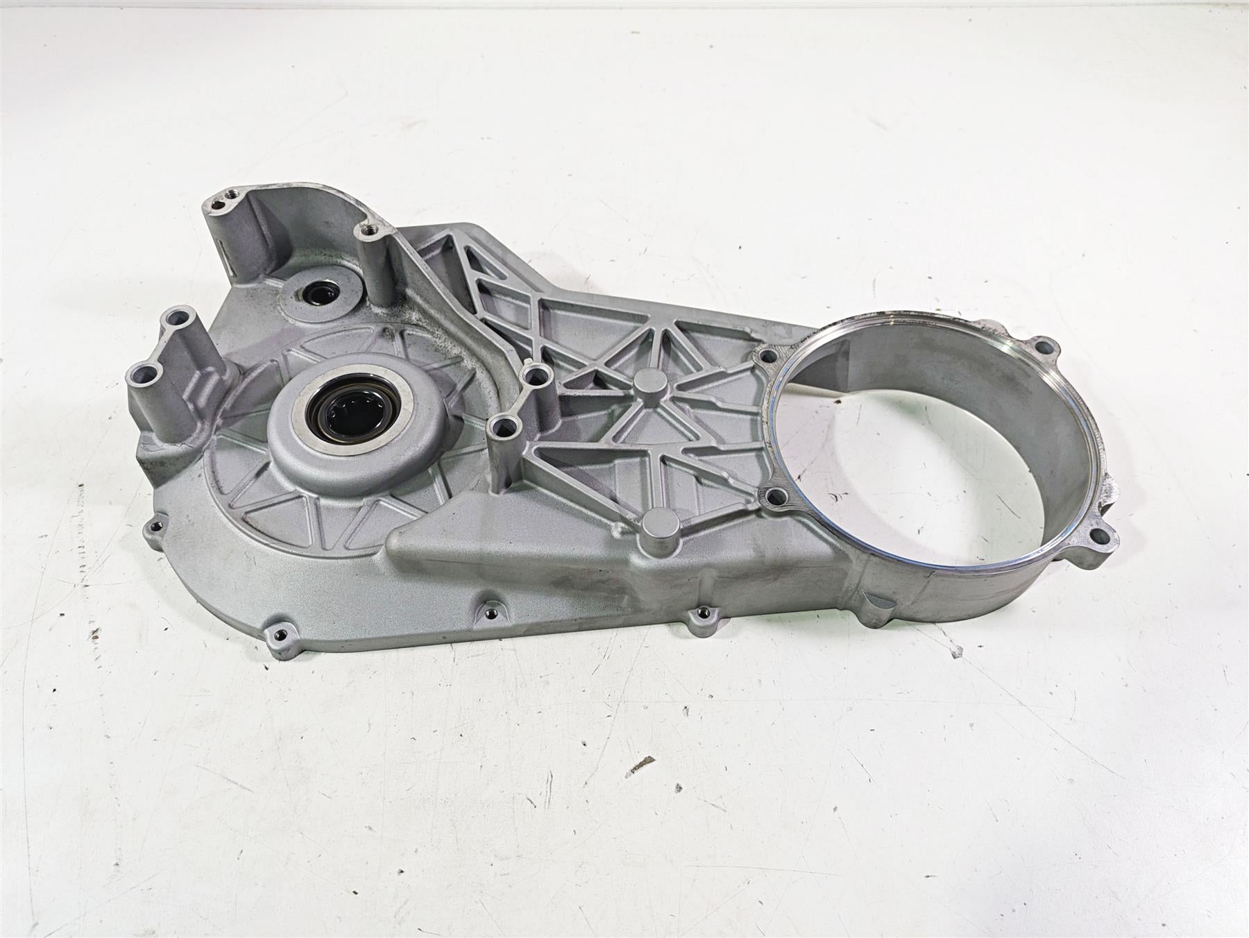 2005 Harley Softail FLSTFSE CVO Fat Boy Inner Primary Clutch Cover 60620-94B {{ shop.shopifyCountryName }} - Mototech271