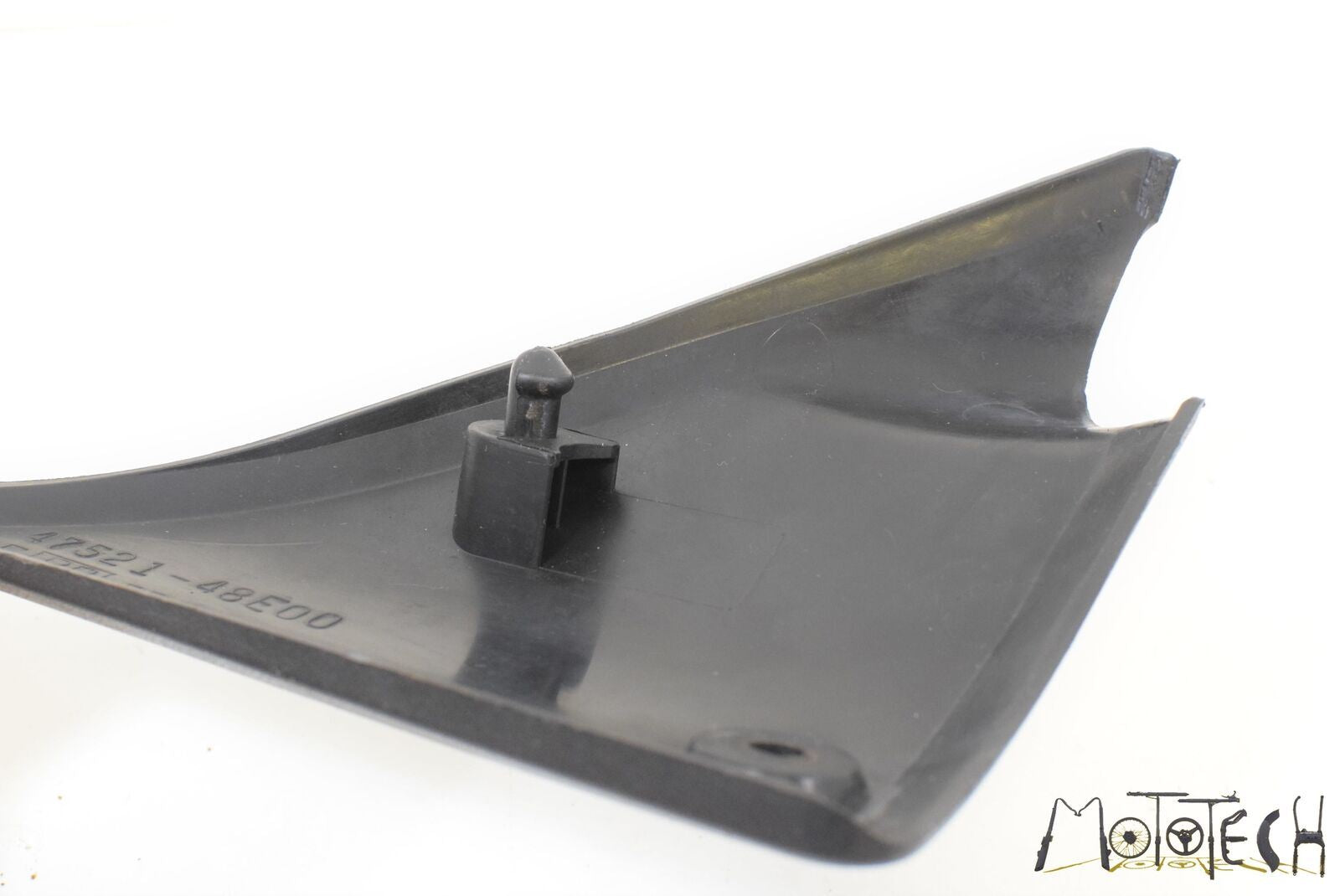 2001 Suzuki VZ800 Marauder Frame Neck Filler Cover Fairing Set 47521-48E00 {{ shop.shopifyCountryName }} - Mototech271