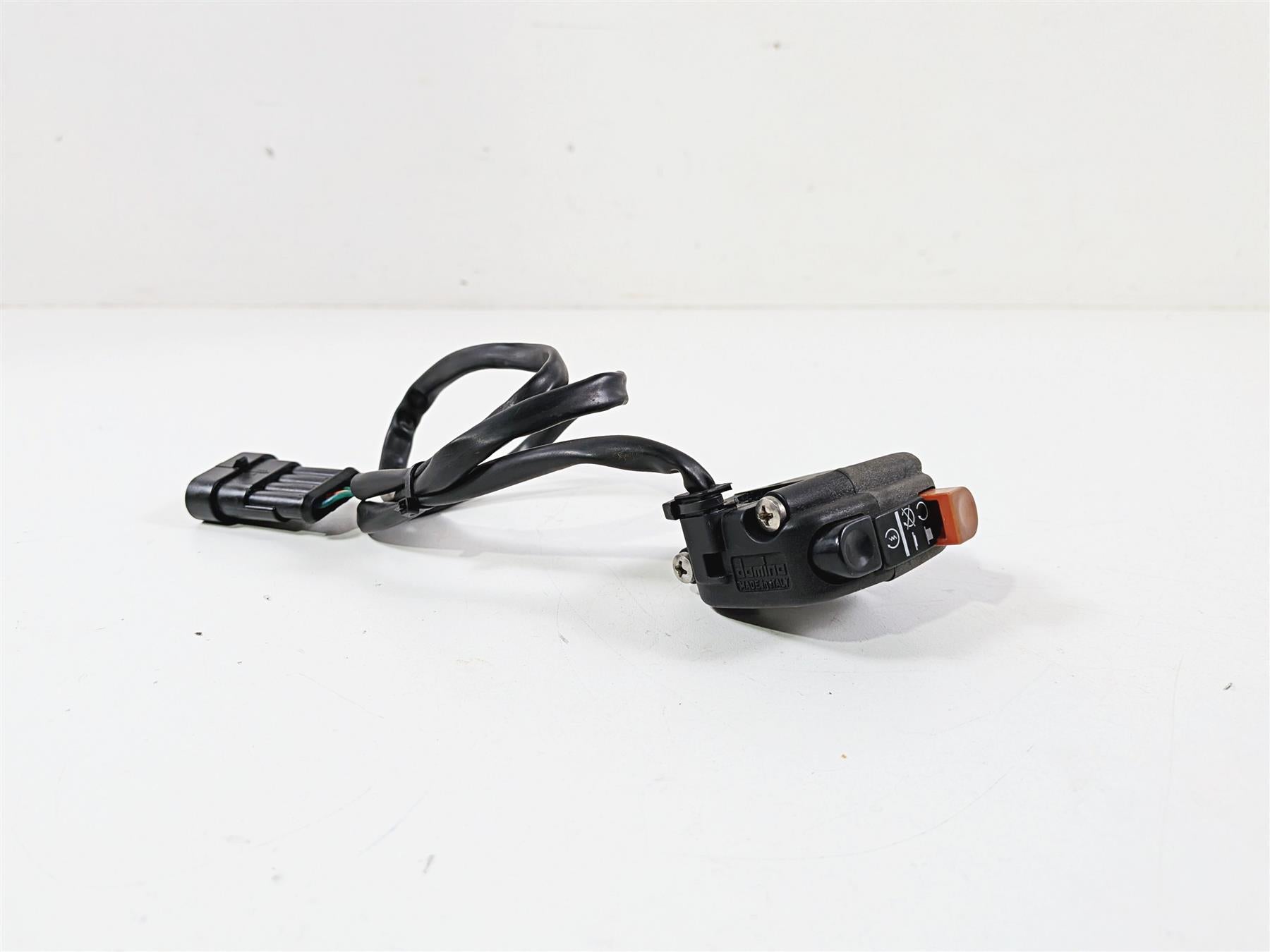 2008 Aprilia RSVR 1000 Factory Right Hand Control Switch Start Stop AP8118637 {{ shop.shopifyCountryName }} - Mototech271