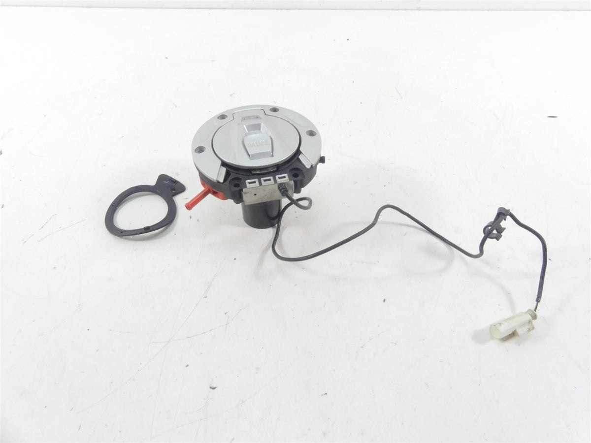 2017 BMW R1200GS GSW K50 Keyless Handsfree Fuel Gas Petrol Lid Cap 16118531632 {{ shop.shopifyCountryName }} - Mototech271