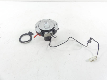 2017 BMW R1200GS GSW K50 Keyless Handsfree Fuel Gas Petrol Lid Cap 16118531632 {{ shop.shopifyCountryName }} - Mototech271