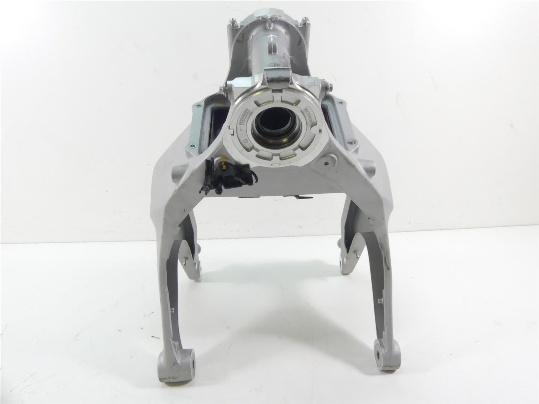 2018 Ducati Panigale 1100 V4 S Frame Chassis - Read With Texas Salvage Title 47023032CA 47023201AA {{ shop.shopifyCountryName }} - Mototech271