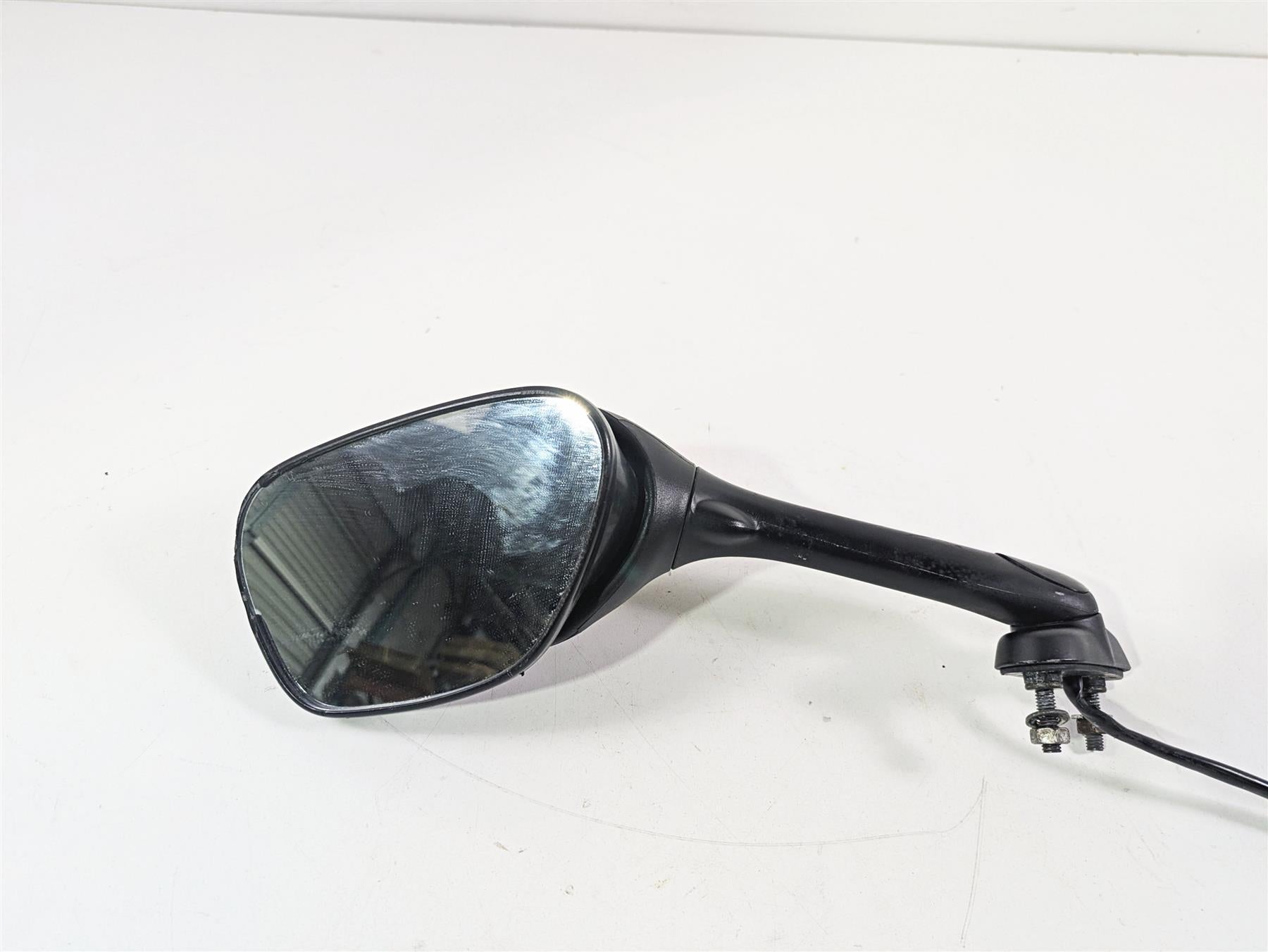 2006 Suzuki GSXR1000 K6 Left Mirror Blinker Turn Signal 56600-41G01 56600-41G03 {{ shop.shopifyCountryName }} - Mototech271