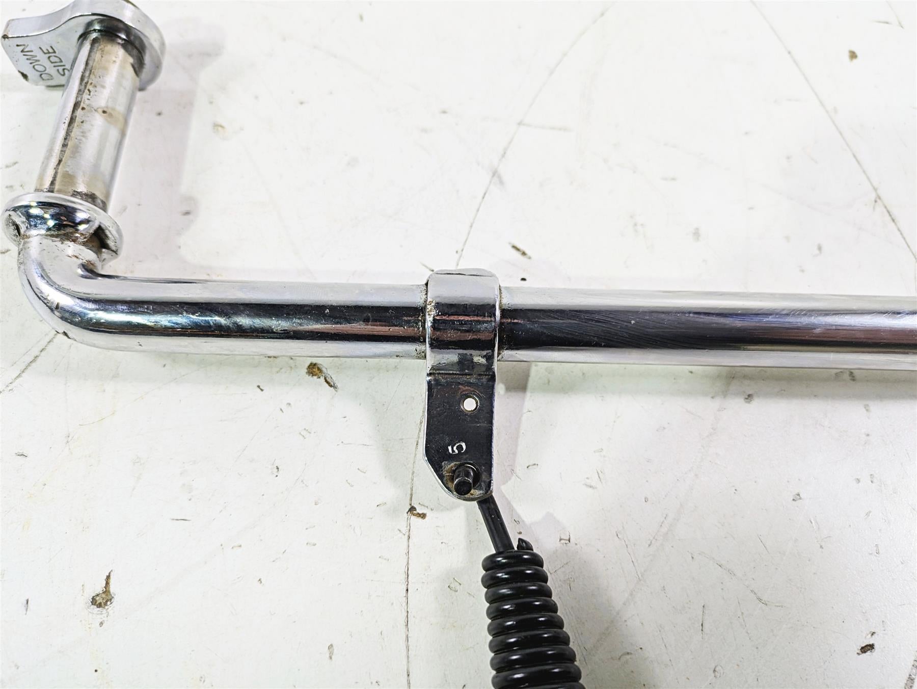 2005 Harley Softail FLSTSCI Heritage Springer Side Kick Jiffy Stand 50087-89B {{ shop.shopifyCountryName }} - Mototech271