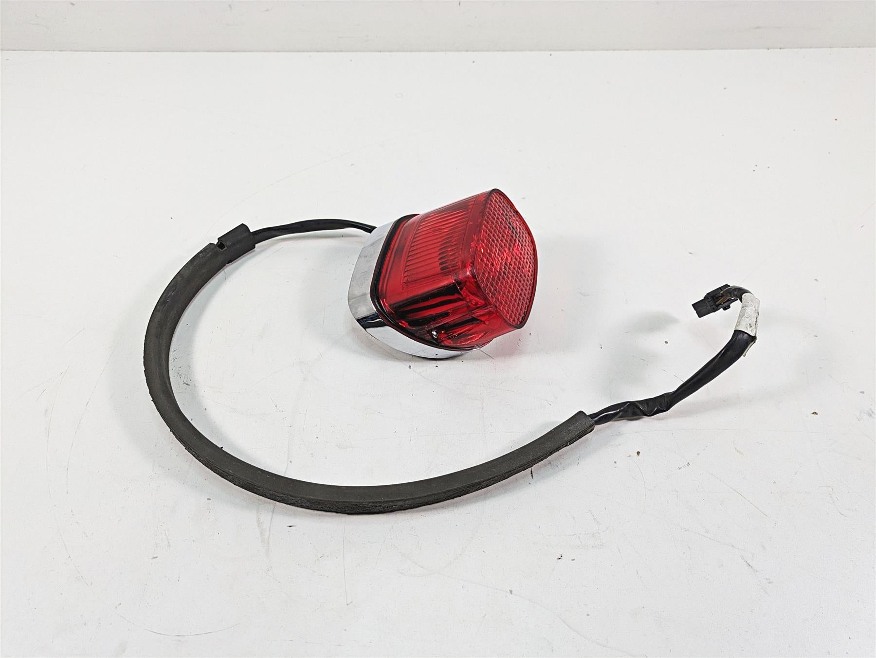 2012 Harley FLD Dyna Switchback Taillight Tail Light & Wiring 68245-03 73381-12 {{ shop.shopifyCountryName }} - Mototech271