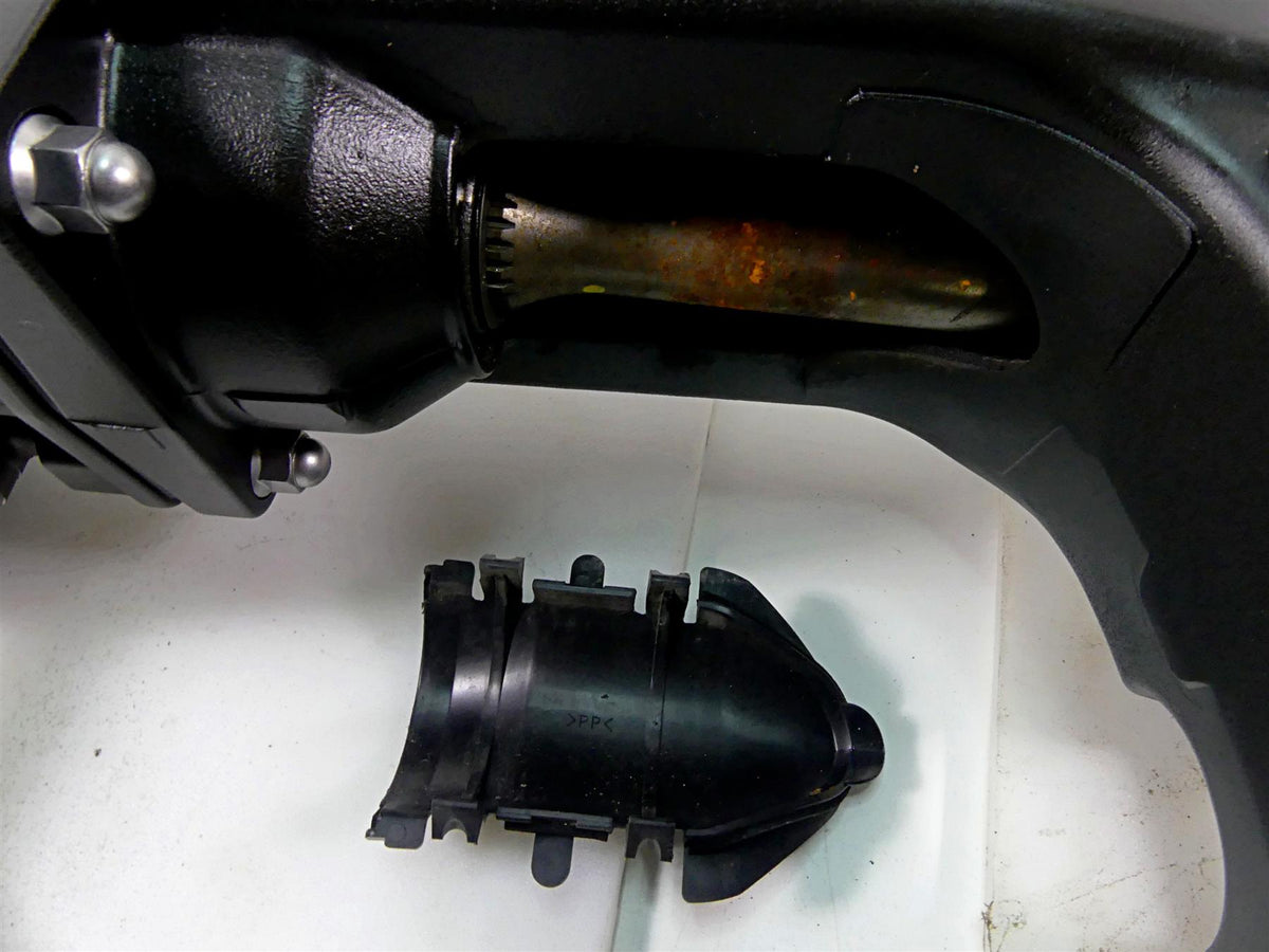 2012 Yamaha VMX17 VMAX 1700 Differential Drive Shaft Swingarm 7K 2S3-46101-00 {{ shop.shopifyCountryName }} - Mototech271