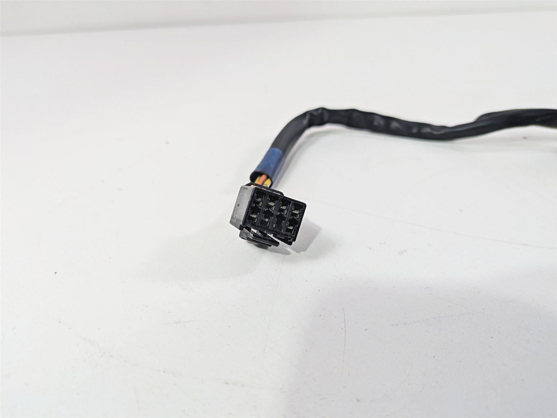 2006 Suzuki GSXR1000 K6 Right Hand Control Switch & Throttle Cables 37200-41G80 {{ shop.shopifyCountryName }} - Mototech271