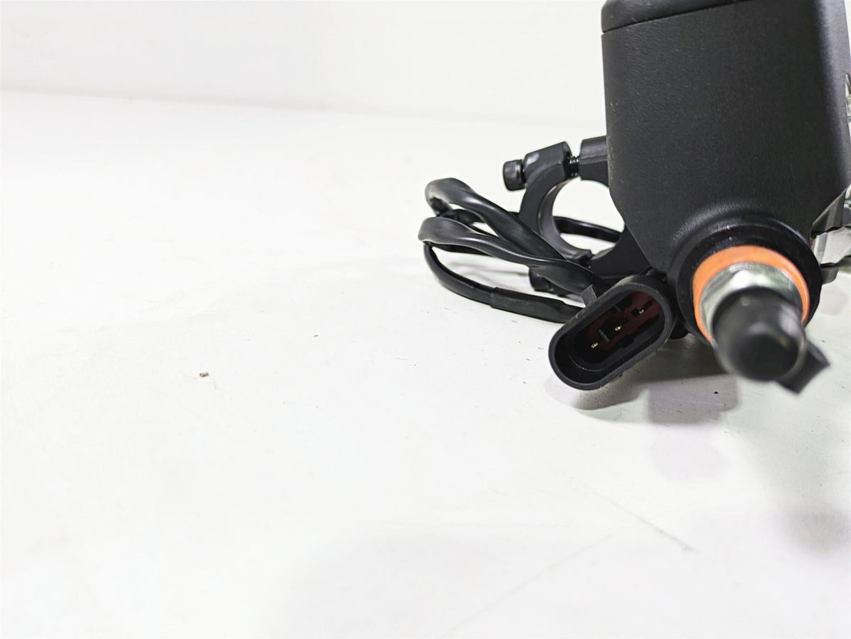 2014 Moto Guzzi California 1400 Touring Clutch Master Cylinder 887550 {{ shop.shopifyCountryName }} - Mototech271