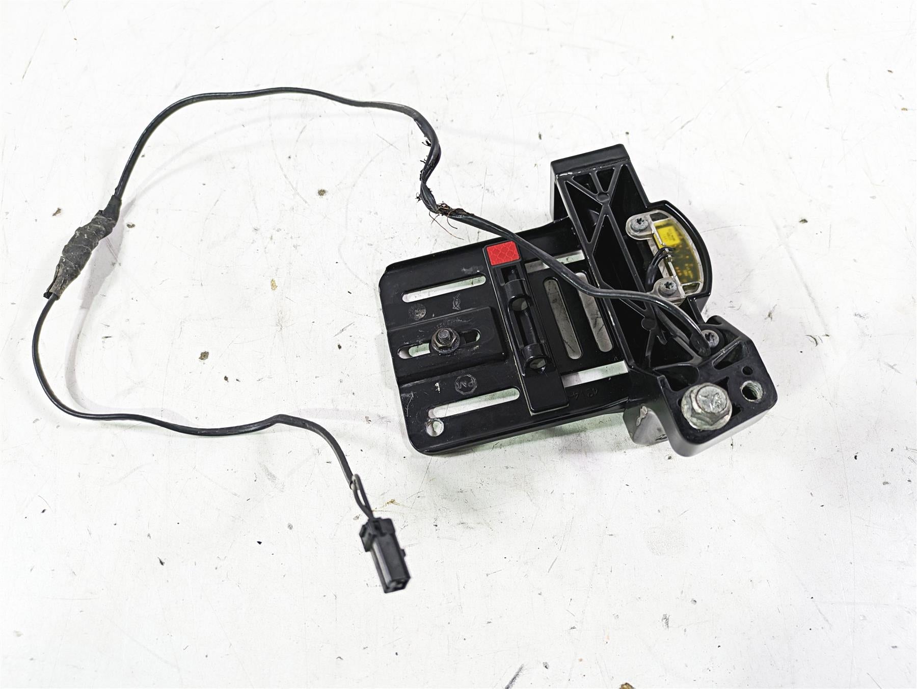 2013 Harley FXDWG Dyna Wide Glide Side License Plate Holder - Read 60336-10 {{ shop.shopifyCountryName }} - Mototech271