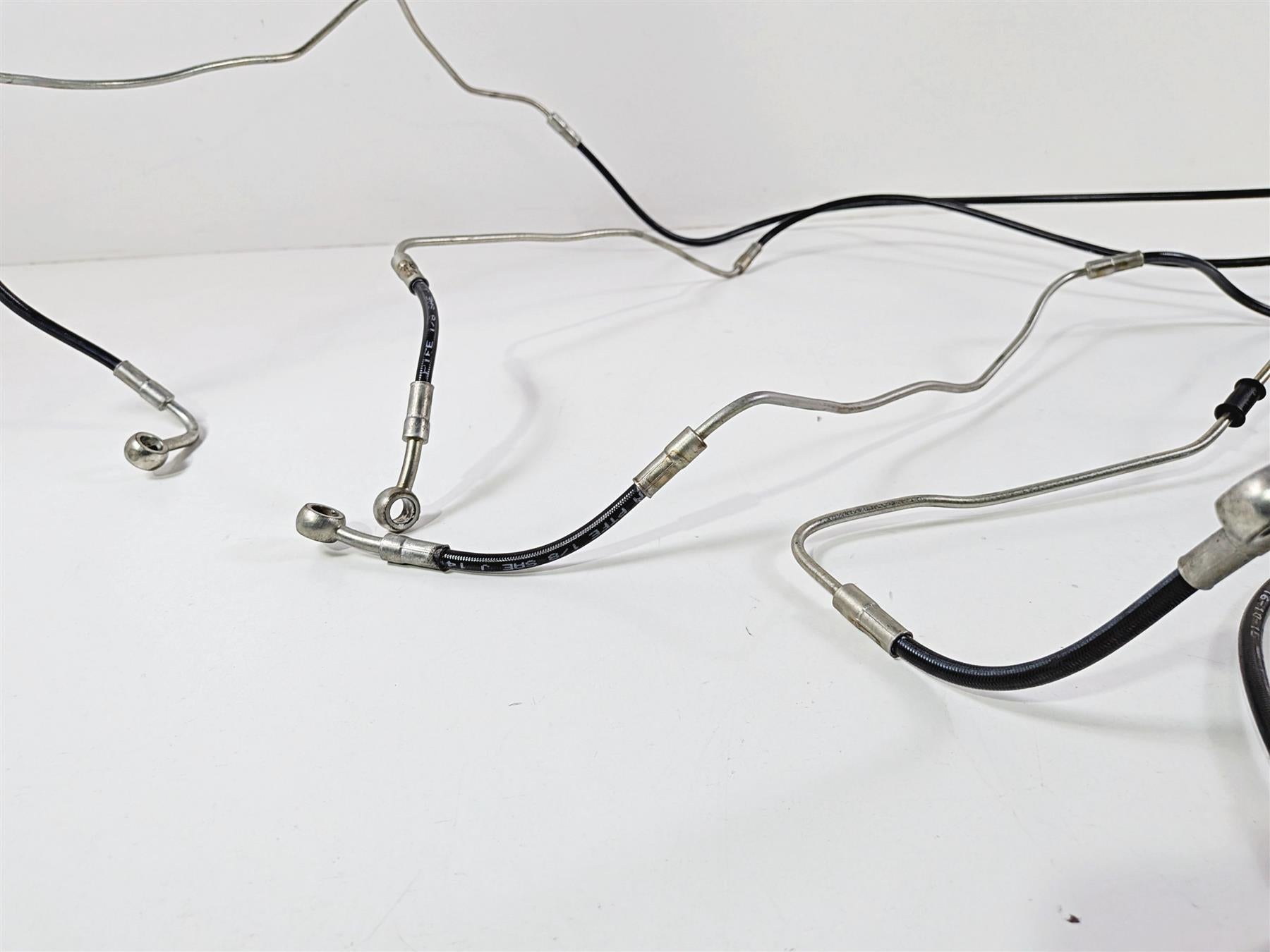 2016 Ducati Hypermotard 939 SP Front Rear Abs Brake Line Set 61810491A 61910411B-Mototech271