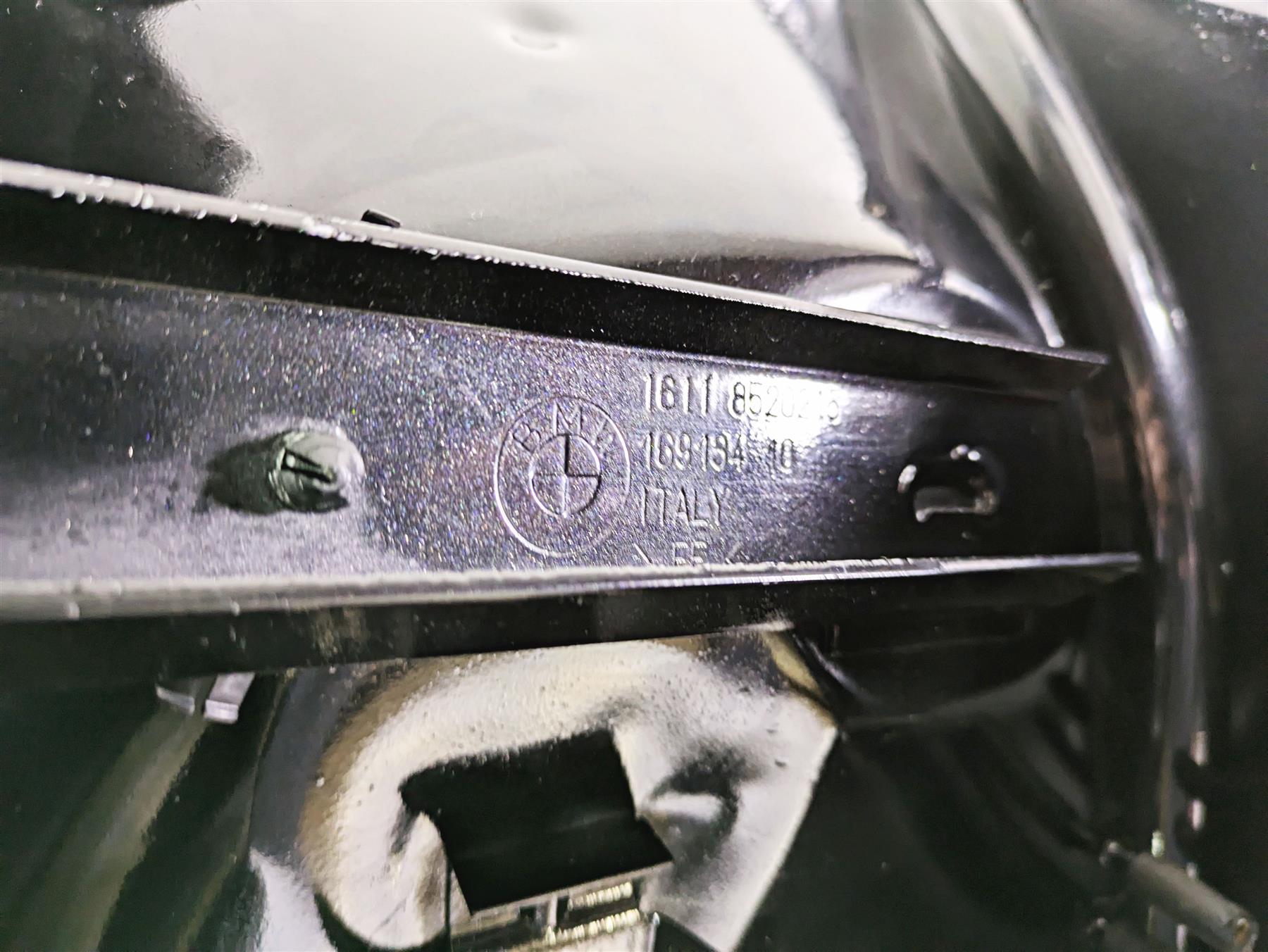 2012 BMW R1200R K27 Fuel Gas Petrol Tank Reservoir - Dents 16118535094 {{ shop.shopifyCountryName }} - Mototech271