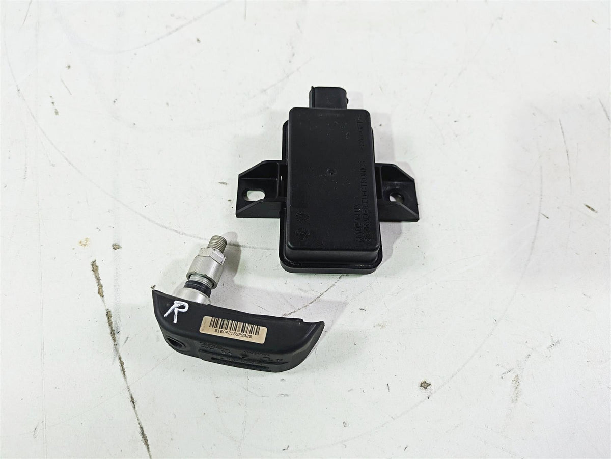 2015 BMW R1200GS Adv K51 Rdc Sensor & Rear Tire Pressure Sensor 65758546222 {{ shop.shopifyCountryName }} - Mototech271
