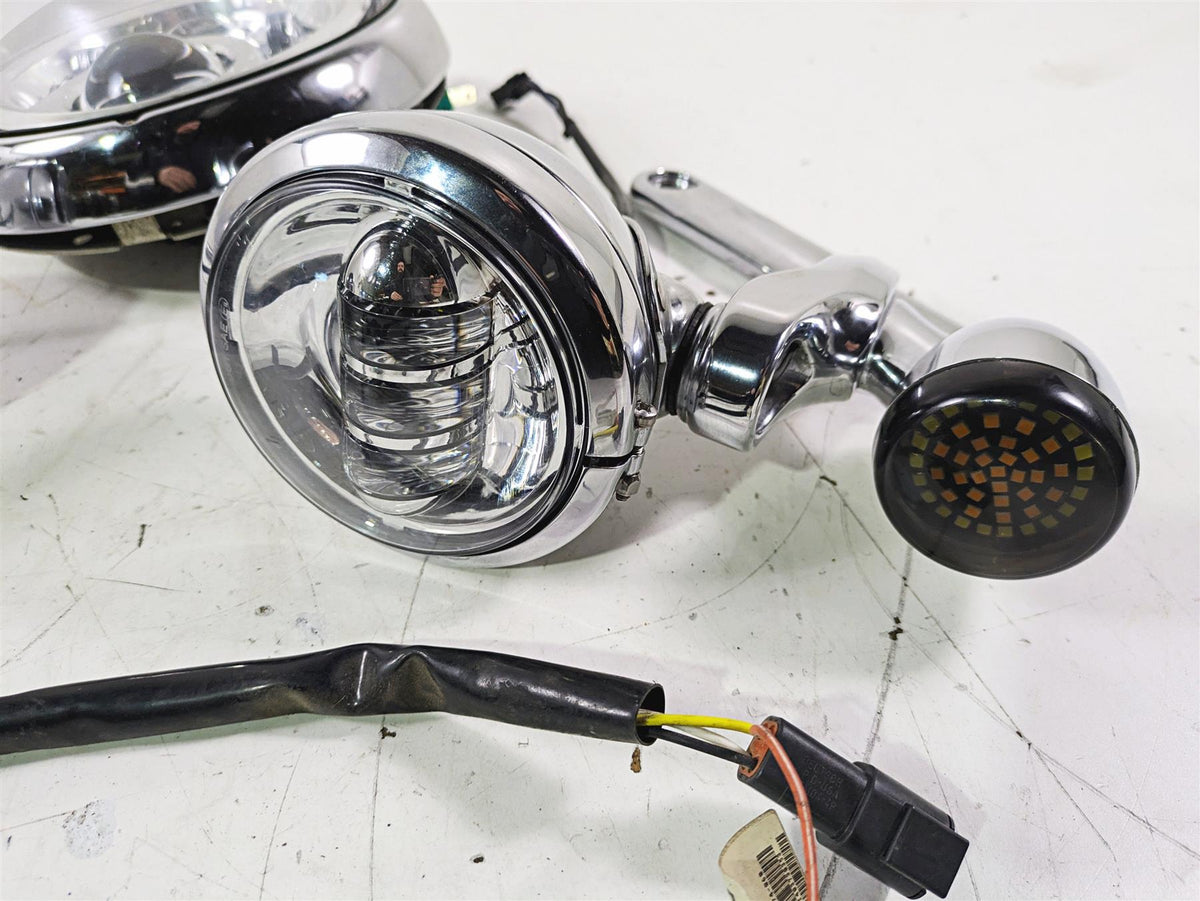 2007 Harley Touring FLHTCU SE CVO E-Glide Led Headlight Spot Light Set 69560-06 {{ shop.shopifyCountryName }} - Mototech271