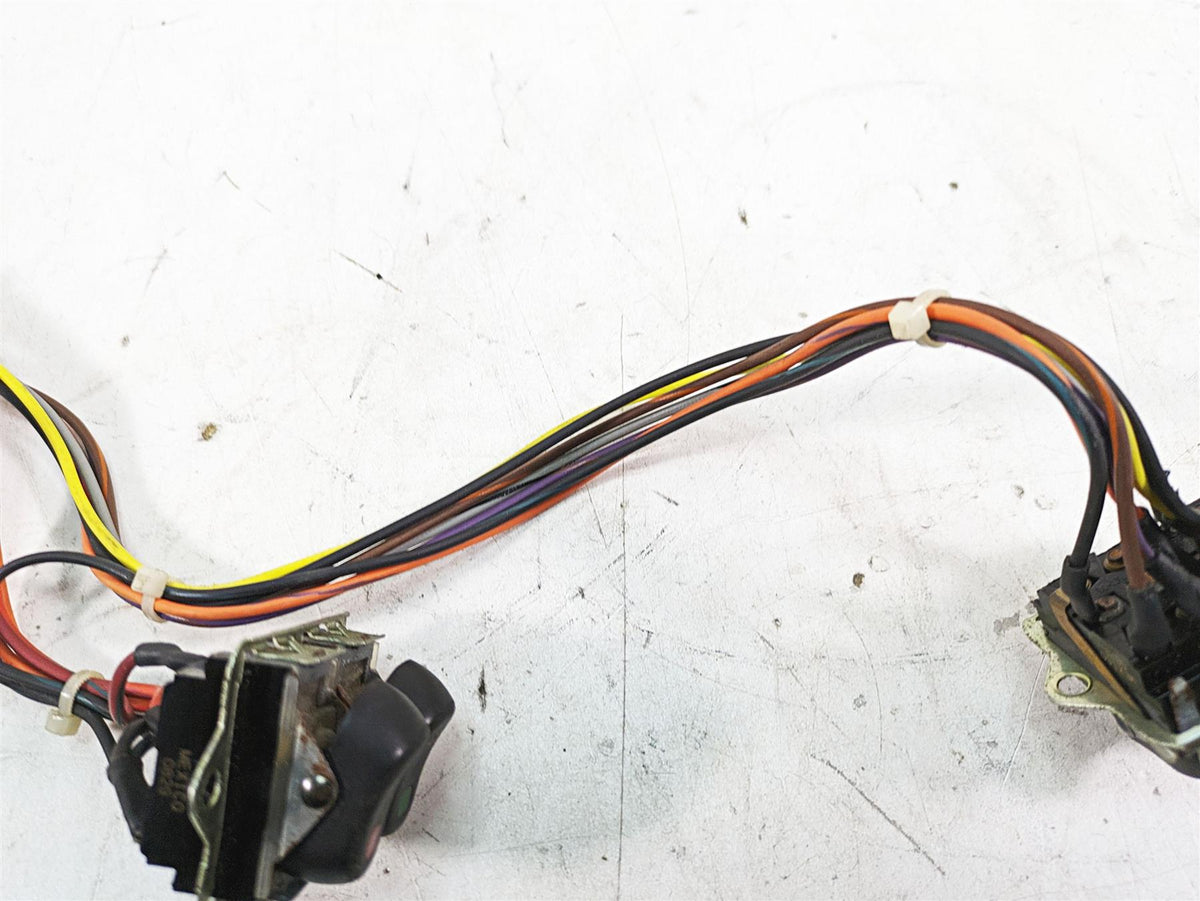 2009 Harley Touring FLHTCU Electra Glide Auxiliary Switch & Wiring Set 70271-98 {{ shop.shopifyCountryName }} - Mototech271