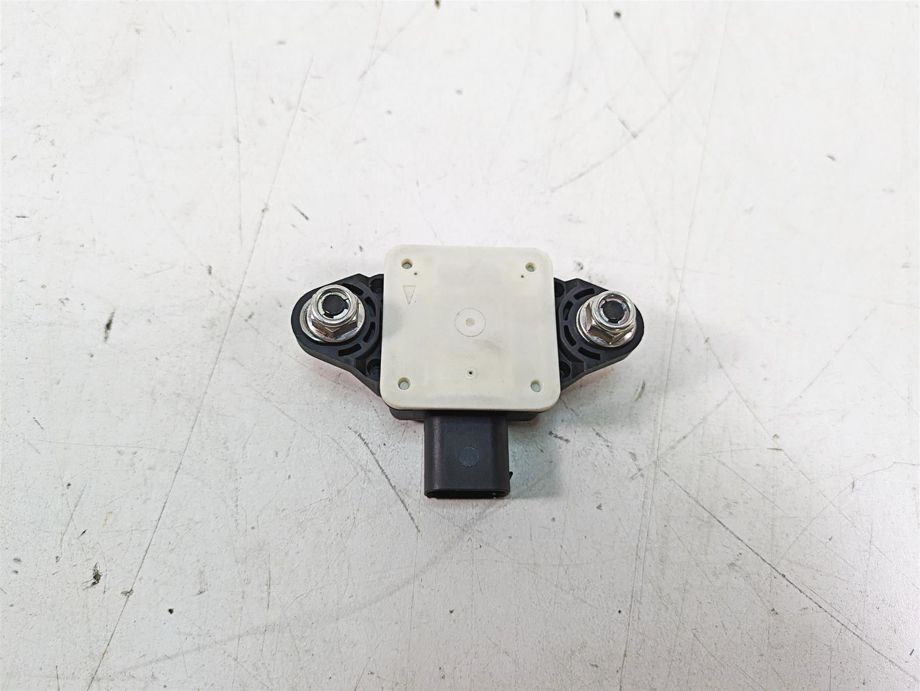 2020 Ducati Scrambler 1100 Sport Pro Lean Angle Fall Sensor Bosch 38540092A {{ shop.shopifyCountryName }} - Mototech271