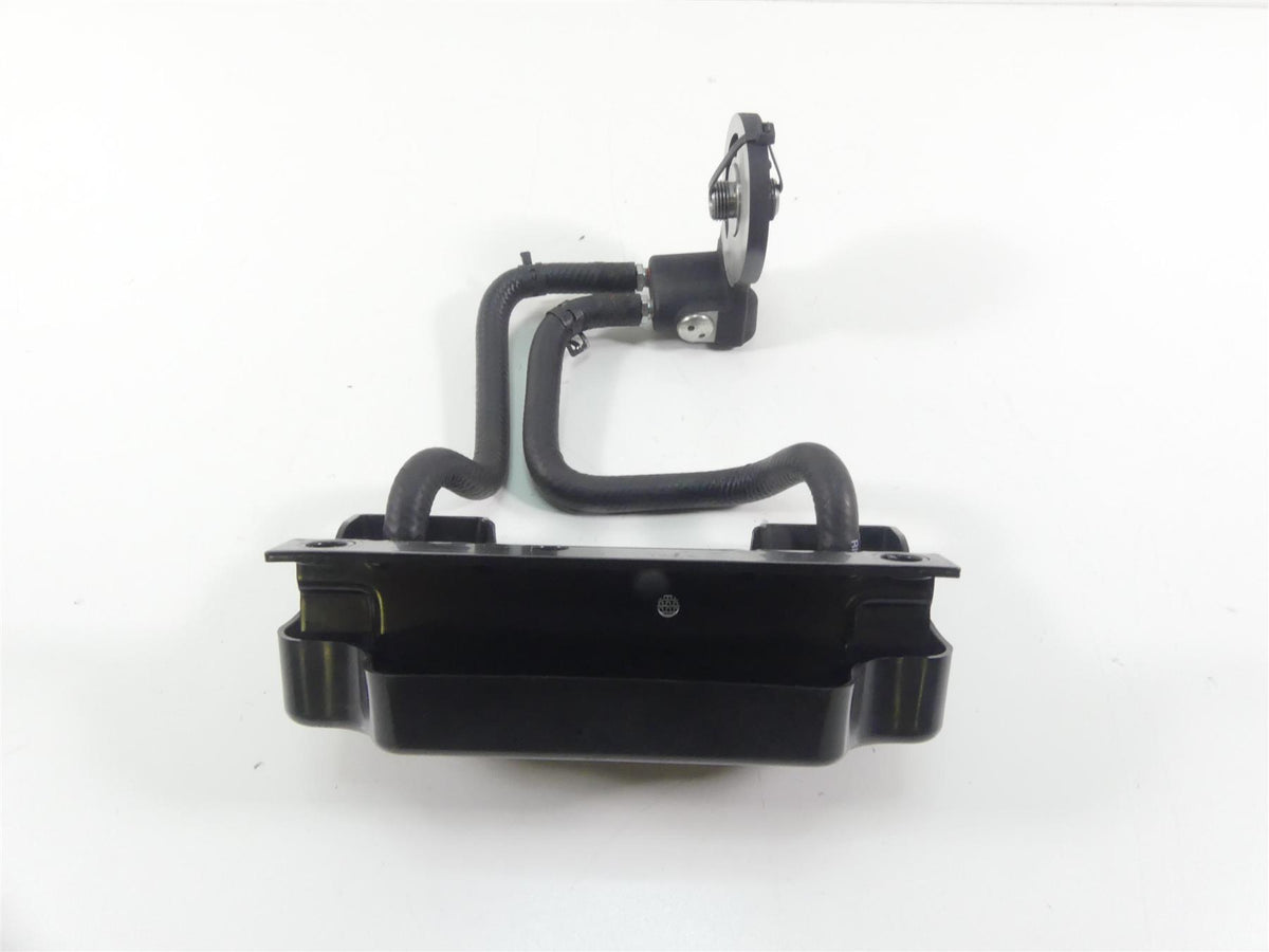 2016 Harley Touring FLHTP Electra Glide Oil Cooler Flange & Cover 63083-11A {{ shop.shopifyCountryName }} - Mototech271