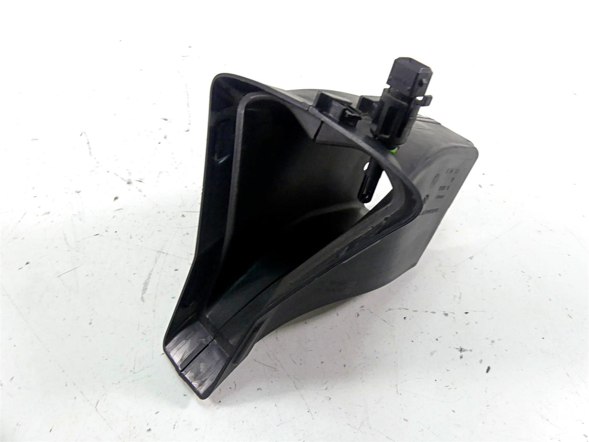 2018 BMW S1000RR K46 Front Center Air Inlet Tube Duct Ram Scoop 8564533 {{ shop.shopifyCountryName }} - Mototech271