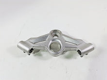 Load image into Gallery viewer, 2014 BMW K1300S K40 Upper Triple Tree &amp; Handle Bar Mount 32717707554 | Mototech271
