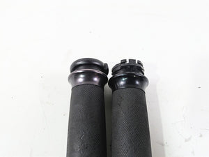 2001 Harley Touring FLHX Street Glide Avon Spike Hand Grip Set Grips 61-0387