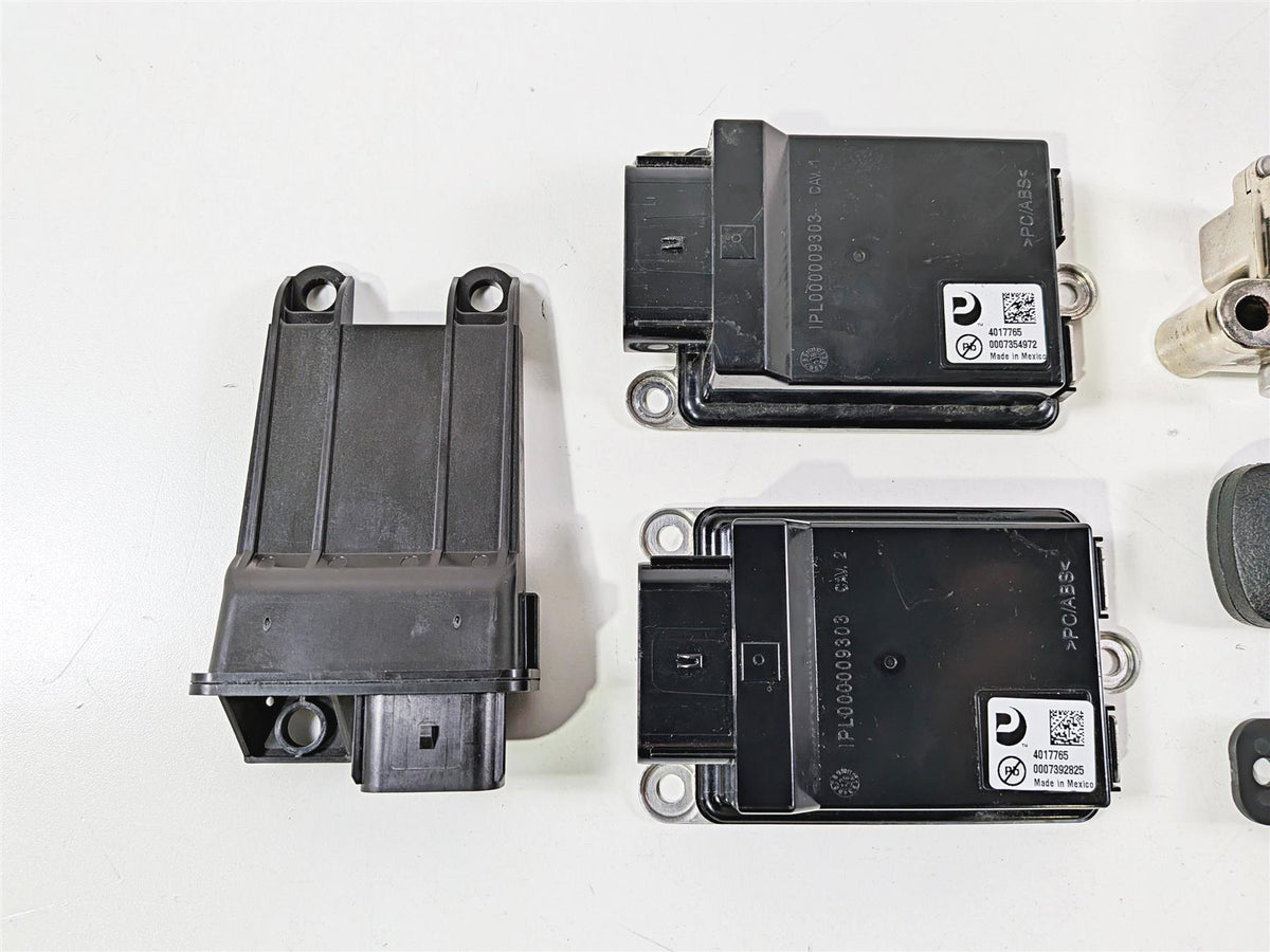 2020 Indian Challenger Limited Control Module Key Fob Set 4019281H 4017768-Mototech271