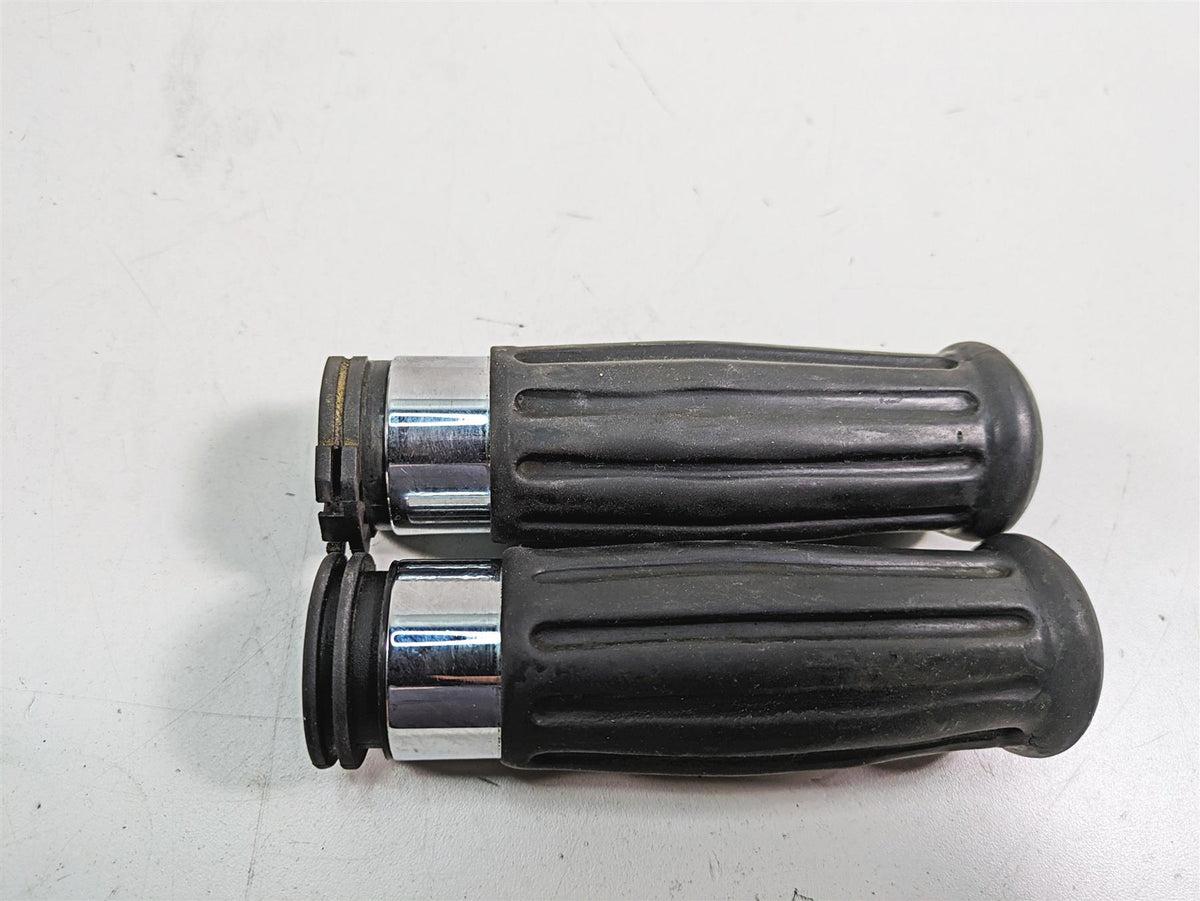 2009 Harley Softail FLSTSB Cross Bones Right Hand Start Control Switch 71684-06 {{ shop.shopifyCountryName }} - Mototech271