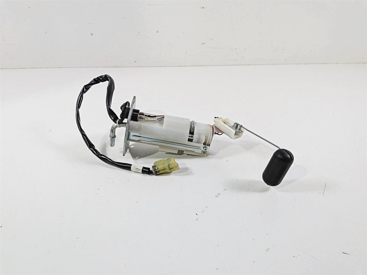 2022 Kawasaki ZX10R ZX1000 Ninja Fuel Gas Petrol Pump 49040-0798 {{ shop.shopifyCountryName }} - Mototech271