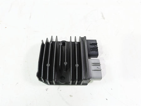 2018 Ducati Hypermotard 939 SP Rectifier Voltage Regulator 54040321A SH821AA {{ shop.shopifyCountryName }} - Mototech271