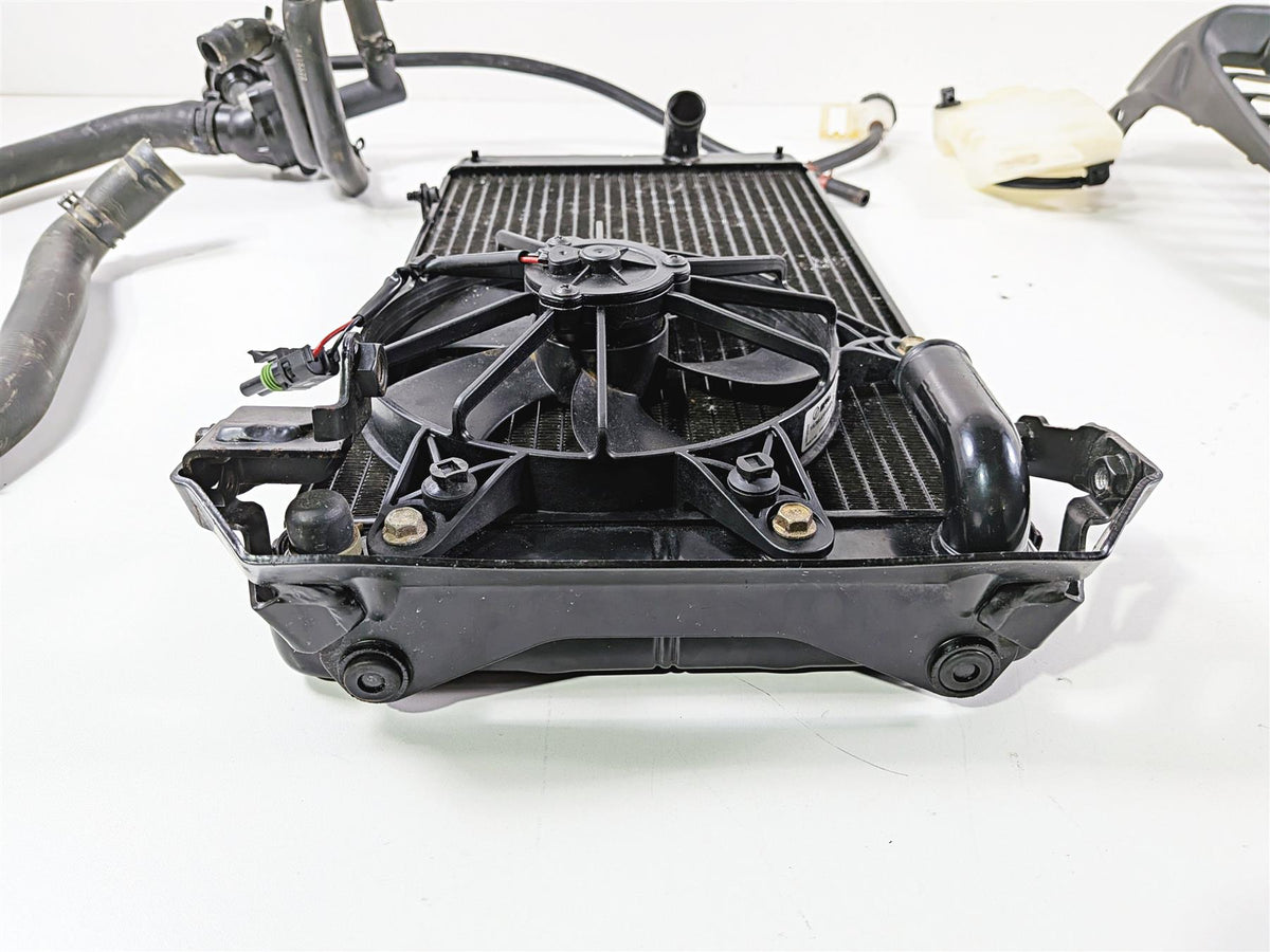 2021 Indian Scout 1200 Radiator Fan Reservoir Hoses Cover 1241391 {{ shop.shopifyCountryName }} - Mototech271