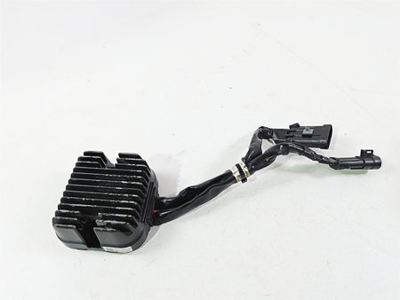 2017 Indian Chieftain Limited Rectifier Voltage Regulator 4014300 {{ shop.shopifyCountryName }} - Mototech271