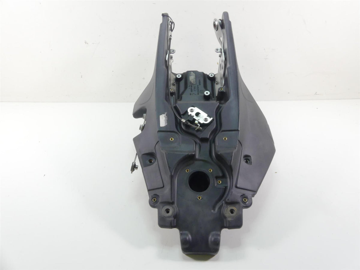2017 Husqvarna 701 Enduro Plastic Fuel Gas Petrol Tank 27007113000 {{ shop.shopifyCountryName }} - Mototech271