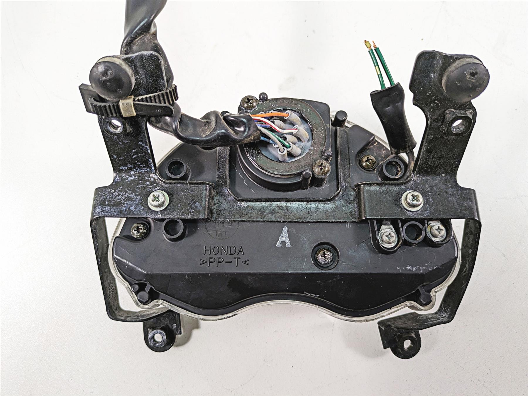 2006 Honda V-Twin VTX1300 R Speedometer Instrument Gauges 4k -Read 37200-MEA-911 {{ shop.shopifyCountryName }} - Mototech271