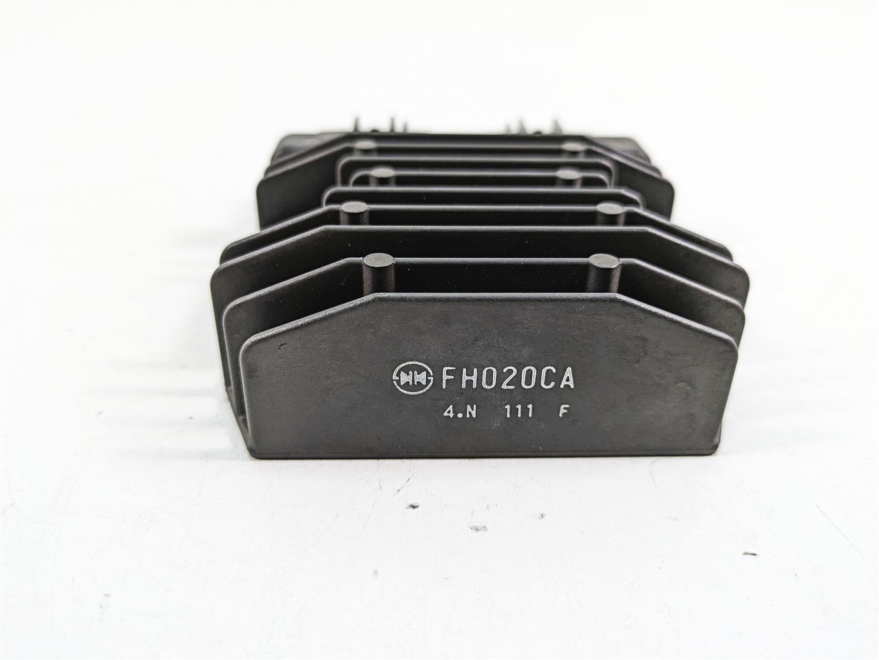 2015 BMW S1000RR K46 Rectifier Voltage Regulator FH020CA 12317718422 {{ shop.shopifyCountryName }} - Mototech271