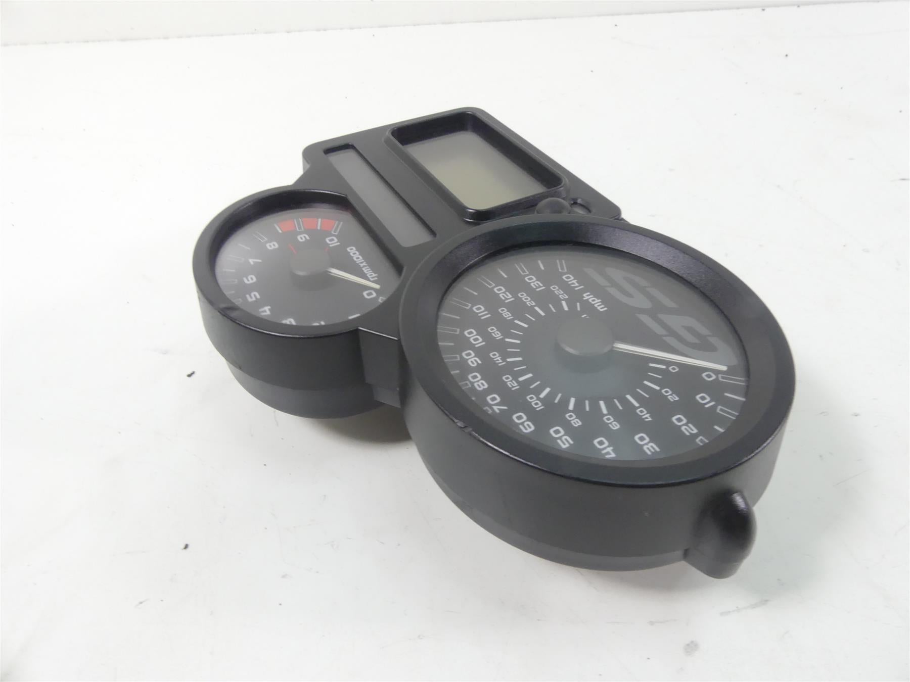 2011 BMW R1200GS K255 Adv Speedometer Speedo Gauge Instrument - 73K 62117725818 {{ shop.shopifyCountryName }} - Mototech271
