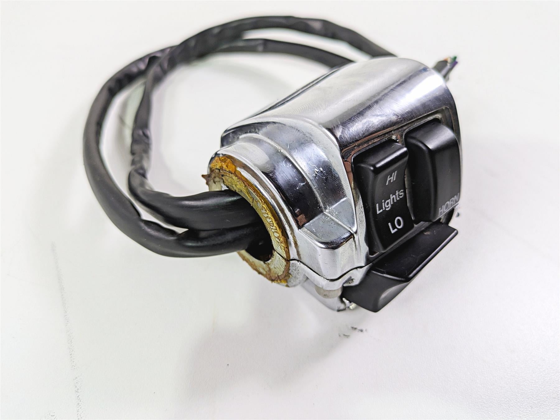 2002 Indian Spirit Deluxe Left Hand Control Switch Horn Lights Turn 43-523 {{ shop.shopifyCountryName }} - Mototech271