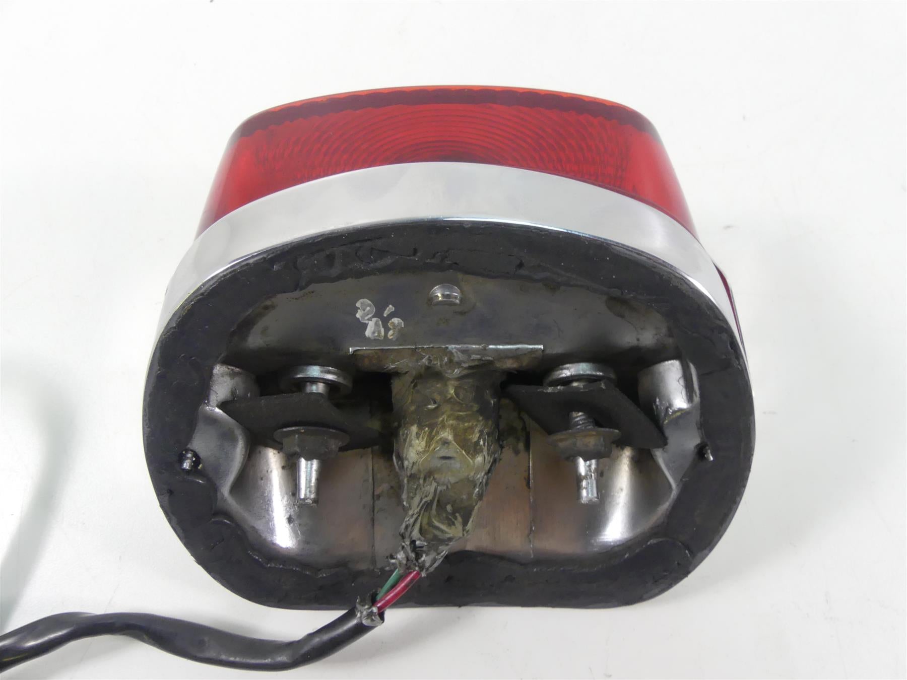 1993 Harley Dyna FXDL Low Rider Live to Ride Cover & Taillight + Wiring 68033-90 {{ shop.shopifyCountryName }} - Mototech271