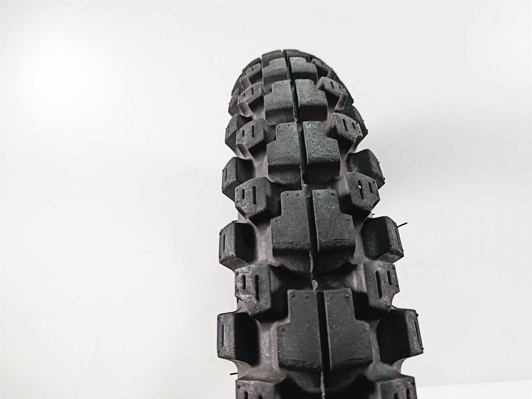Used Front Motoz Tractionator Adventure 1 Motorcycle Tire 90/90-21 - Read {{ shop.shopifyCountryName }} - Mototech271