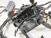 Load image into Gallery viewer, 2009 Harley FLSTSB Cross Bones Wiring Harness Loom - No Cut 70431-08A | Mototech271
