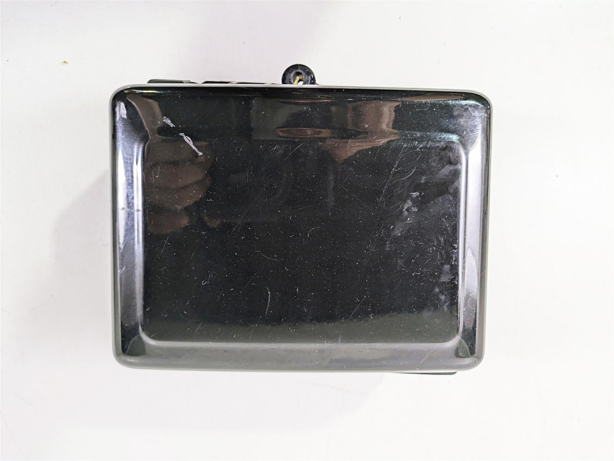 2017 Harley Dyna FXDB Street Bob Battery Carrier Tray Stay & Cover 70379-06B {{ shop.shopifyCountryName }} - Mototech271