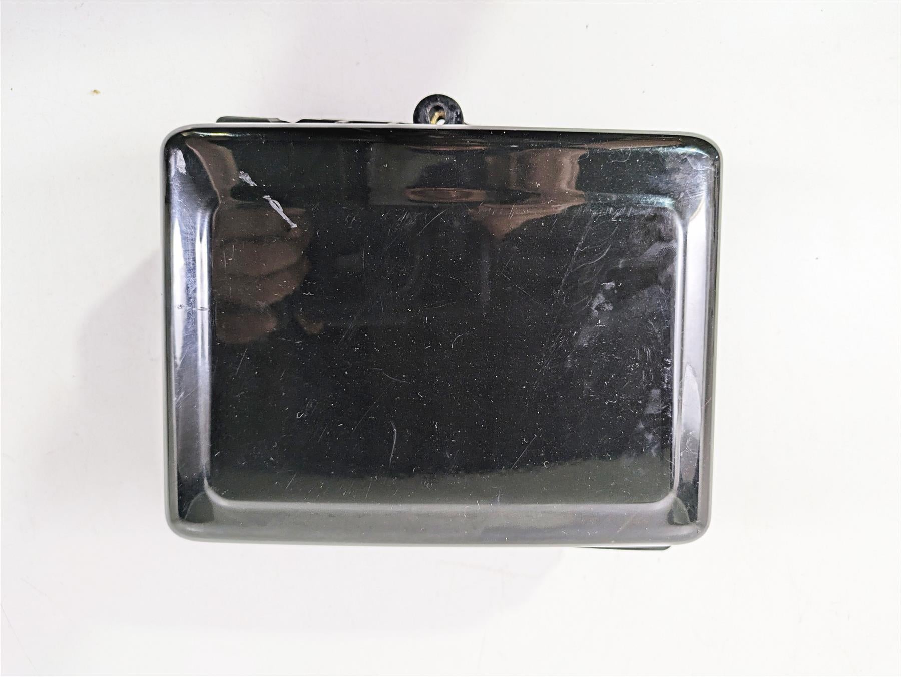 2017 Harley Dyna FXDB Street Bob Battery Carrier Tray Stay & Cover 70379-06B {{ shop.shopifyCountryName }} - Mototech271