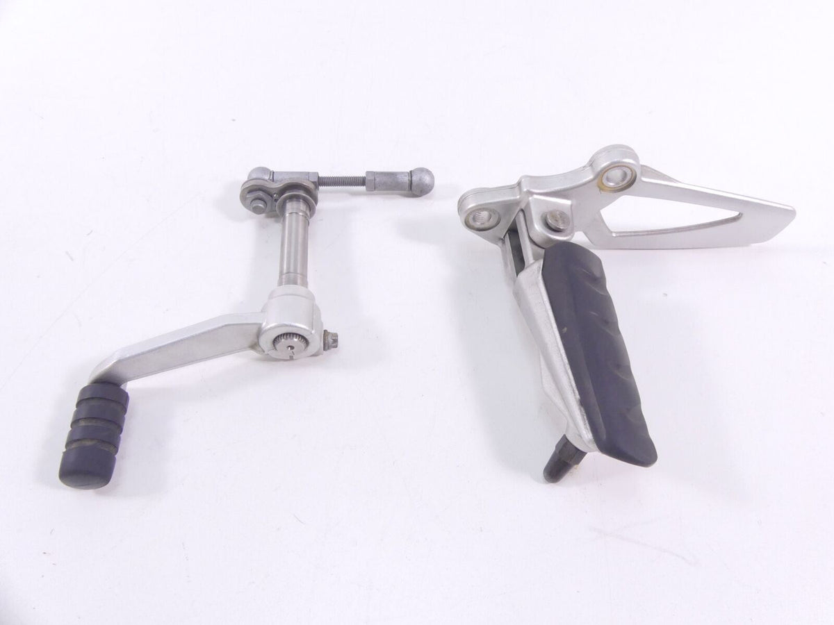2008 BMW R1200R K27 Left Rider Footpeg Foot Peg + Shift Pedal Set 46717700913 {{ shop.shopifyCountryName }} - Mototech271