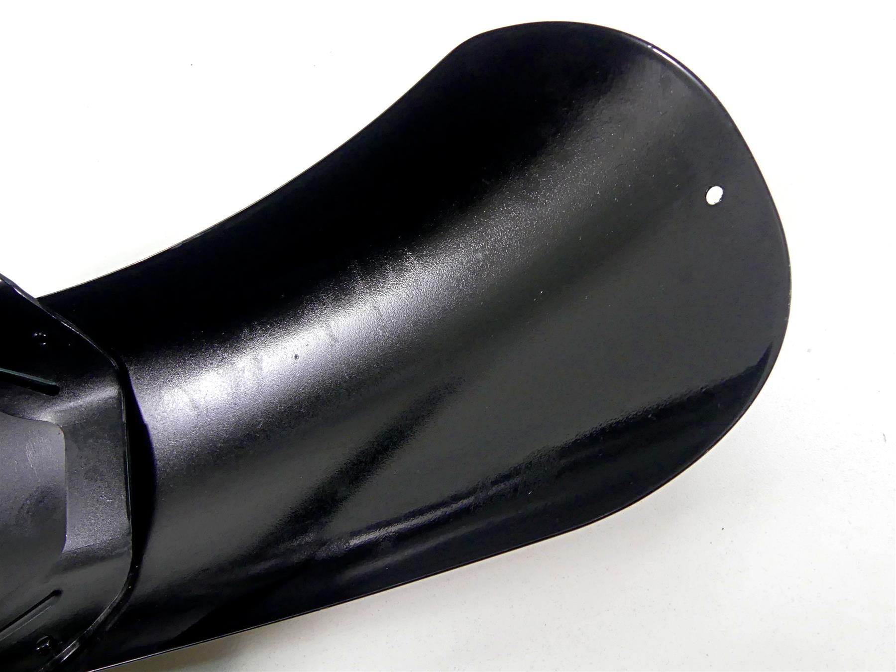 2010 Harley FXDF Dyna Fat Bob Front Fender Vivid Black - Nice 60214-08 {{ shop.shopifyCountryName }} - Mototech271