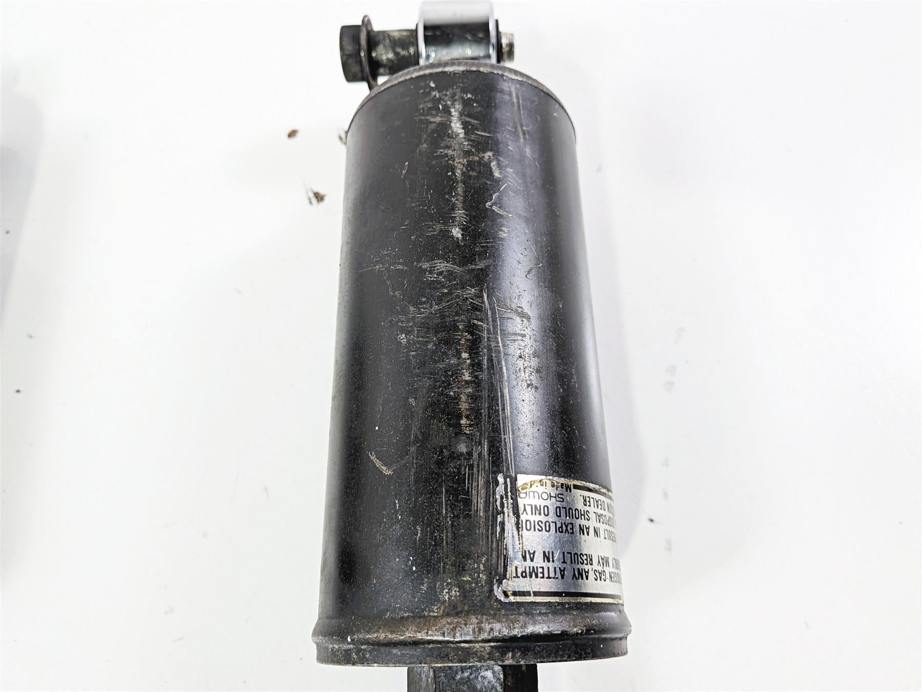 1996 Harley FLSTC Softail Heritage Rear Showa Damper Shock Set 54508-89A {{ shop.shopifyCountryName }} - Mototech271