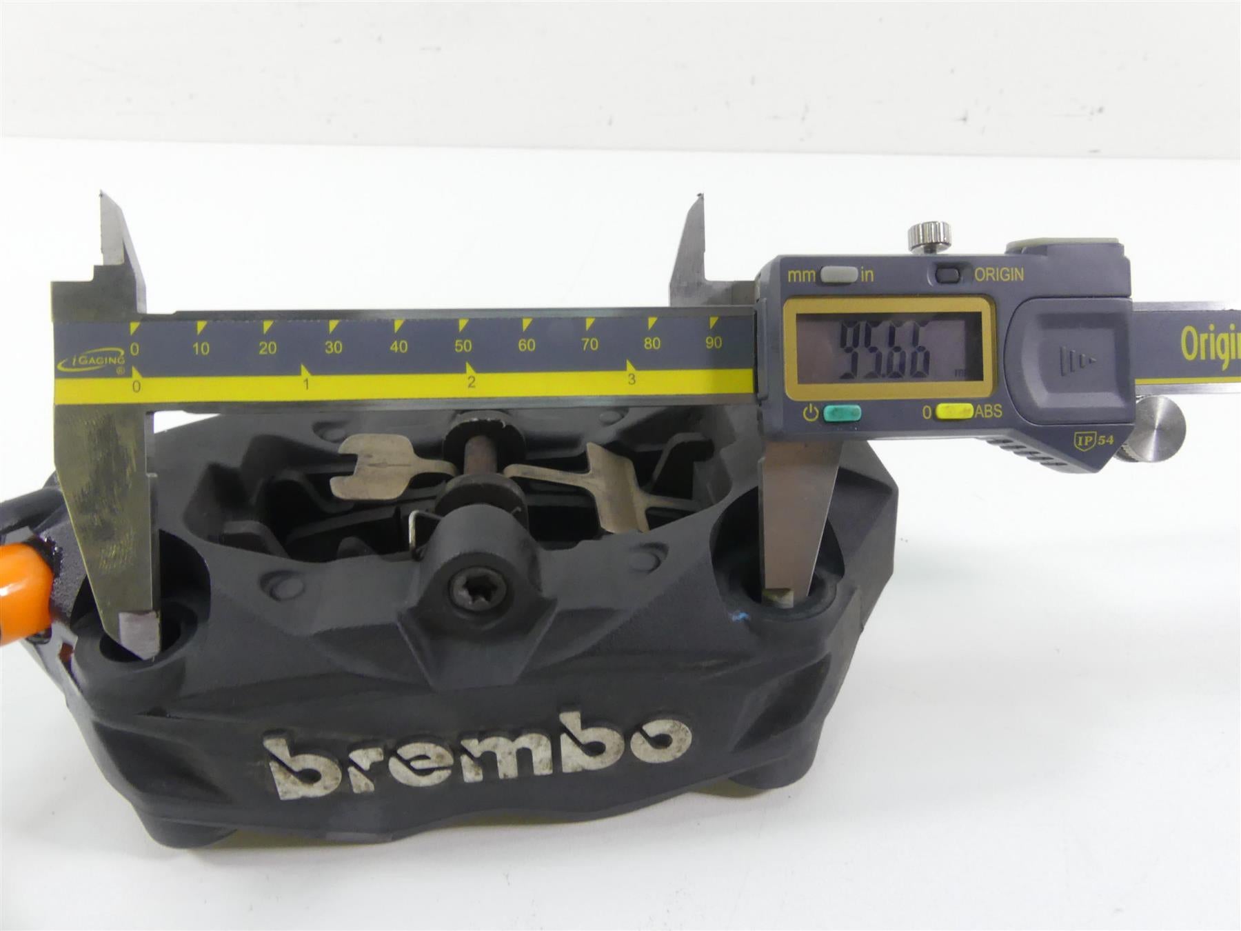 2021 Aprilia Tuono 660 RS660 Front Brembo 100mm Brake Calipers 2B006451 2B006452 {{ shop.shopifyCountryName }} - Mototech271