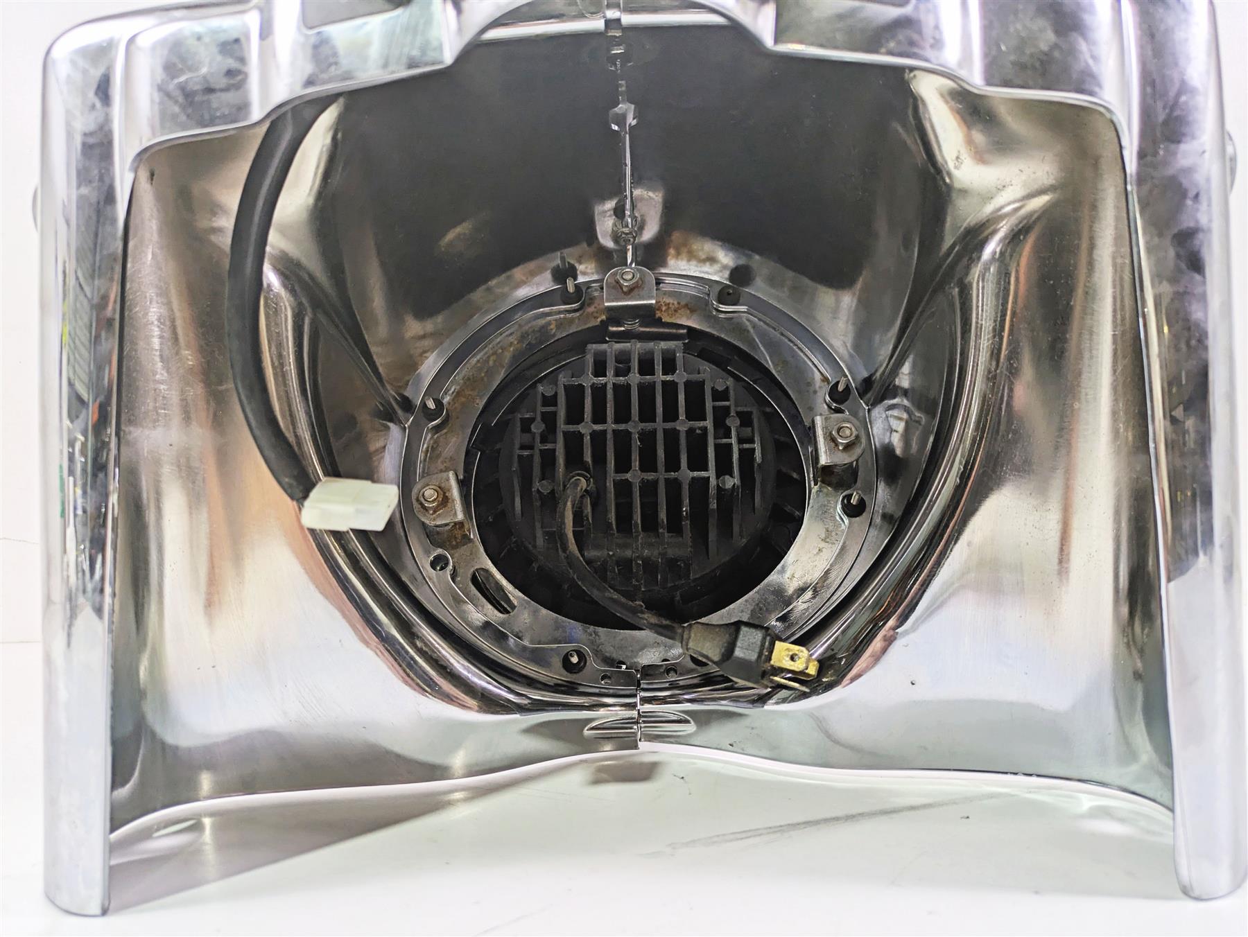 2007 Harley Touring FLHRSE CVO Road King Chrome Nacelle Headlight Set 67674-03 {{ shop.shopifyCountryName }} - Mototech271